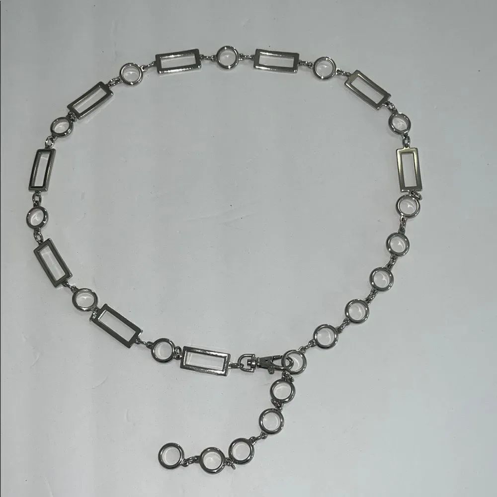 Chic Silver Rectangular Chain Belt